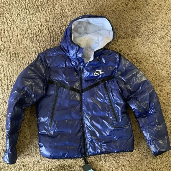 NIKE SPORTSWEAR SYNTHETIC FILL WINDRUNNER REPEL PUFFER JACKETMen’s Small